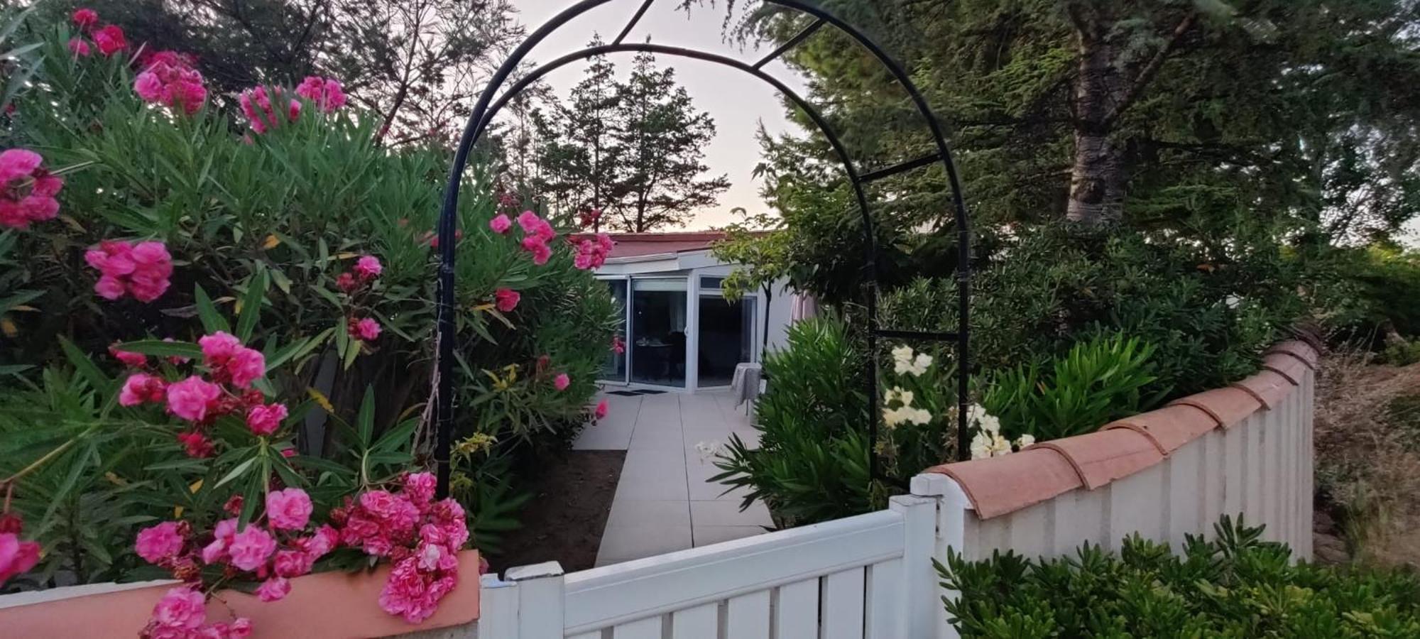 Maison Jardin Wifi - 100 m plage sauvage - 20 min Perpignan Torreilles Exterior foto